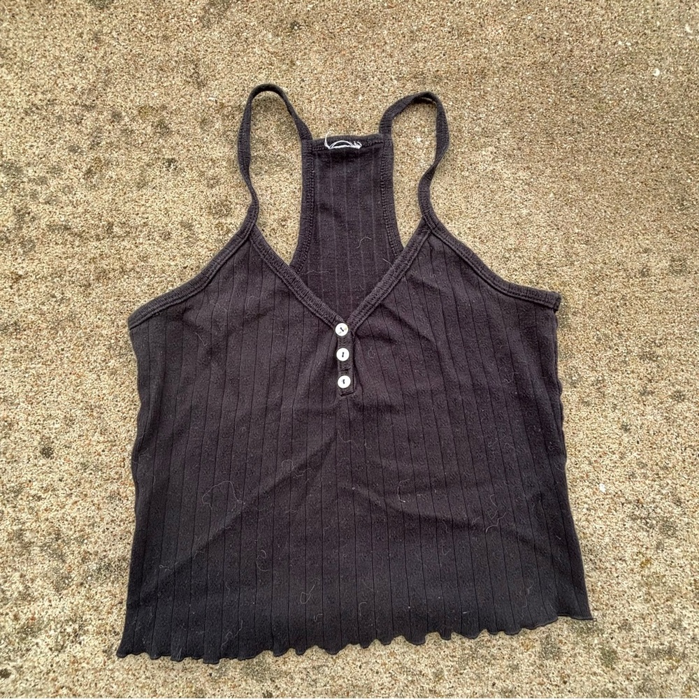 Tilly's Black Ribbed Cropped Camisole with Button Detail